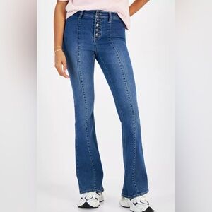 Dollhouse Juniors' Exposed Button Front Seam Flare Anna Jeans Size 11/12 NWT!